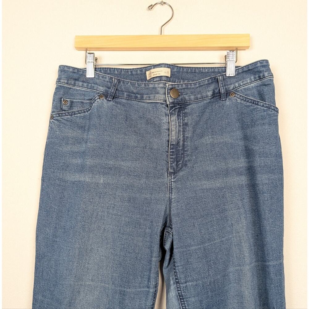 J Jill Authentic Fit Jeans 14 Medium Wash Straight Leg Classic Denim - Picture 4 of 7